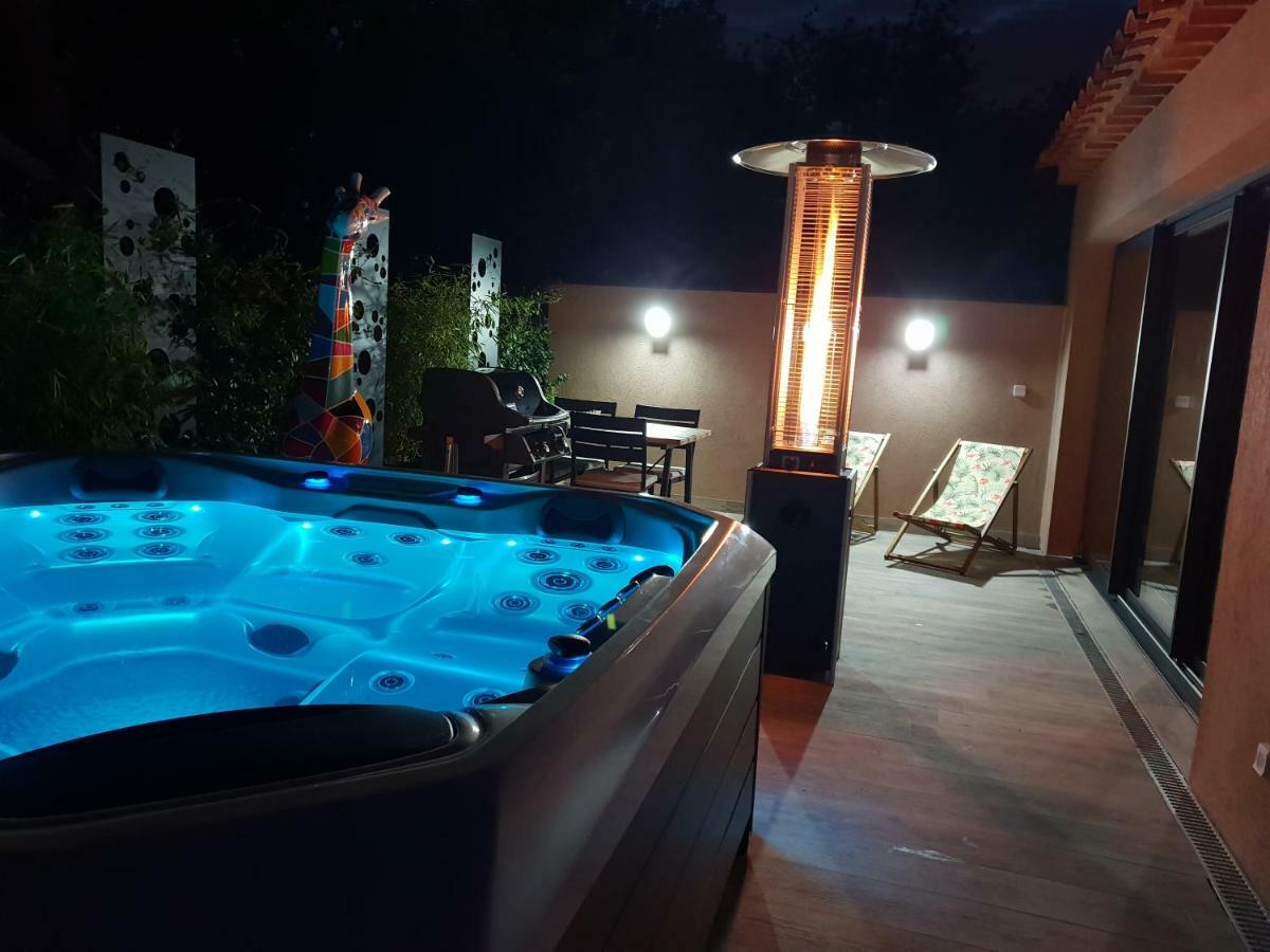 Casacosy Villa Les Michels Bagian luar foto